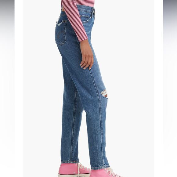 NEW Levi’s Jeans High Waisted Mom Jeans Tapered Straight Leg Distressed Women 29 - Picture 3 of 5